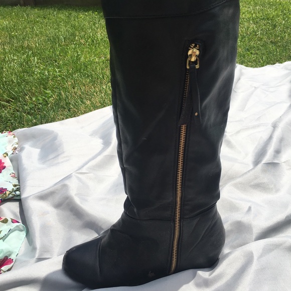 Express knee high boots - Picture 2 of 5